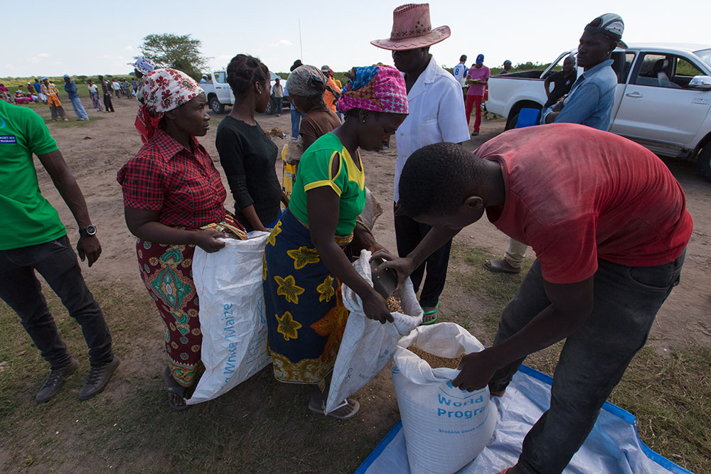 WFP distributes emergency food to famine countries like Mozambique